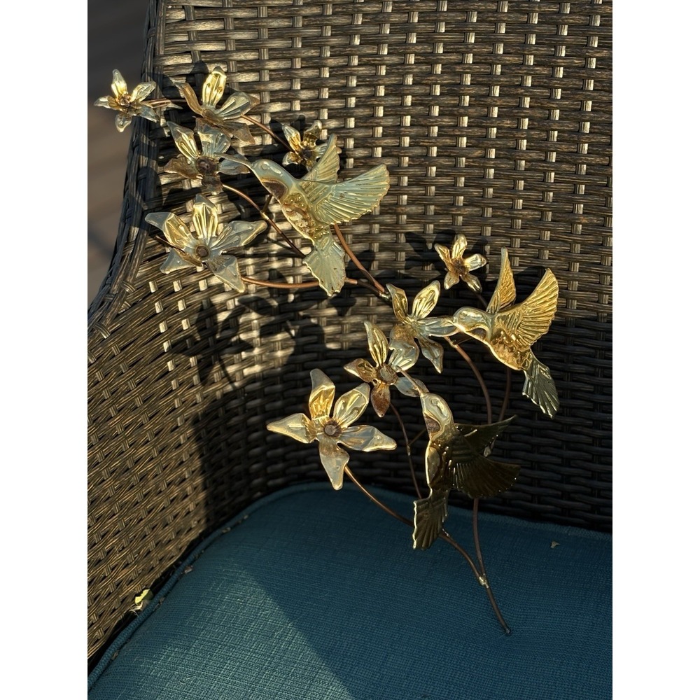 Vintage MCM Homco Hummingbirds & Flowers Metal Wall Hangings Art Decor
